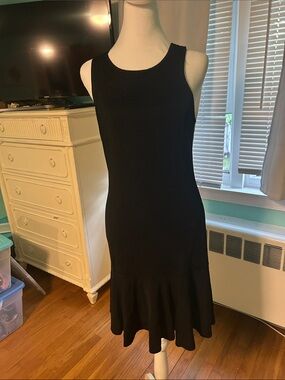 Trina Turk Dark Blue/Black Sleeveless Ruffle-Hem Midi Dress